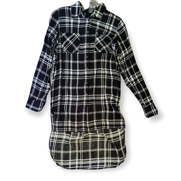 High Low Black Plaid Long Sleeve Tunic - Picture 3 of 7